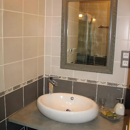 فندق مبيت وإفطار Bim Cathele